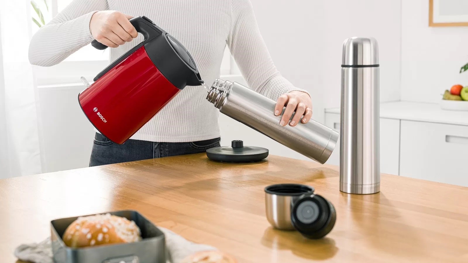 Electric kettle Bosch TWK 7L464 2400 W 1.7 l Red