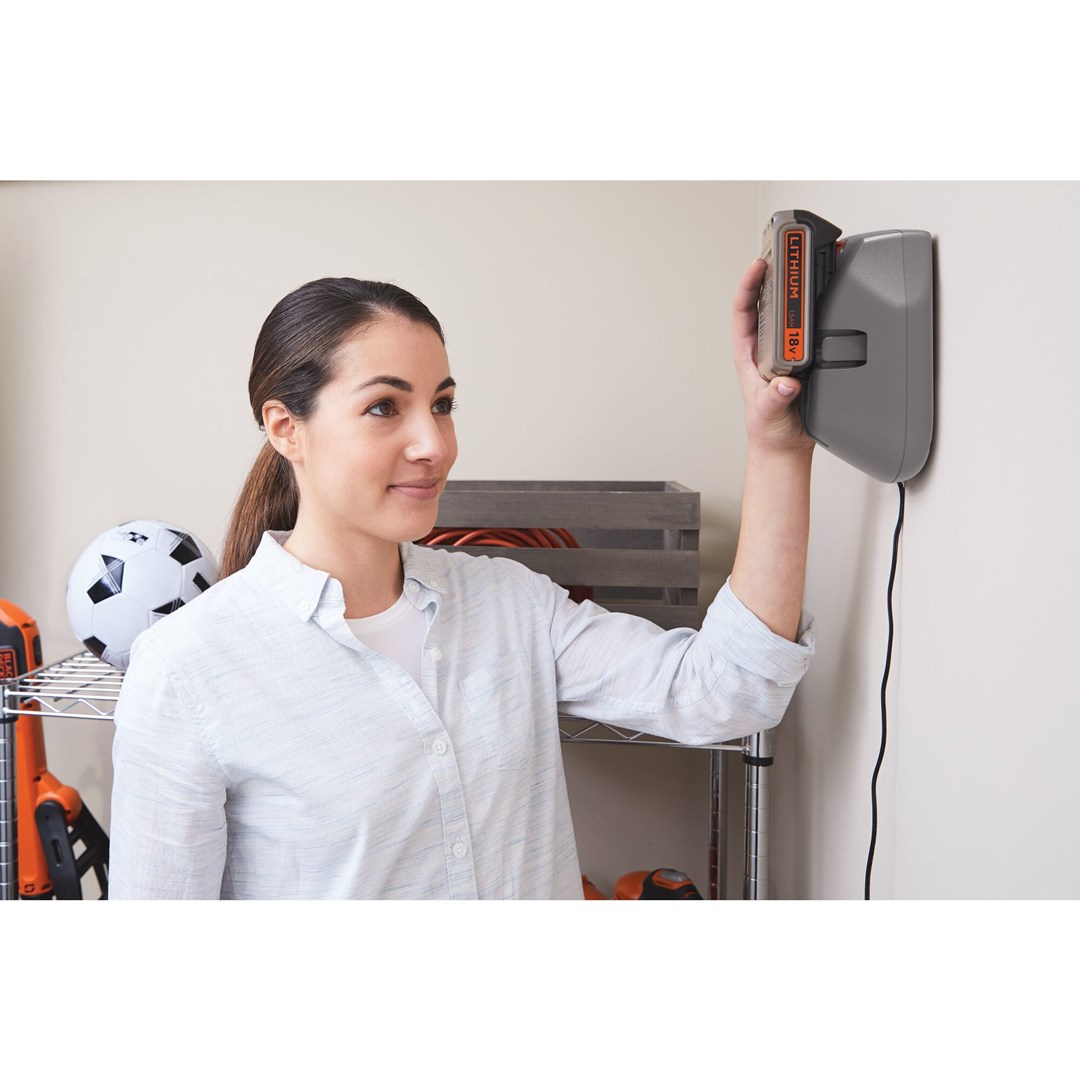Black & Decker BHFEV182C-QW stick vacuum/electric broom 2-in-1 stick vacuum Battery Dry Bagless Orange Titanium 2 Ah