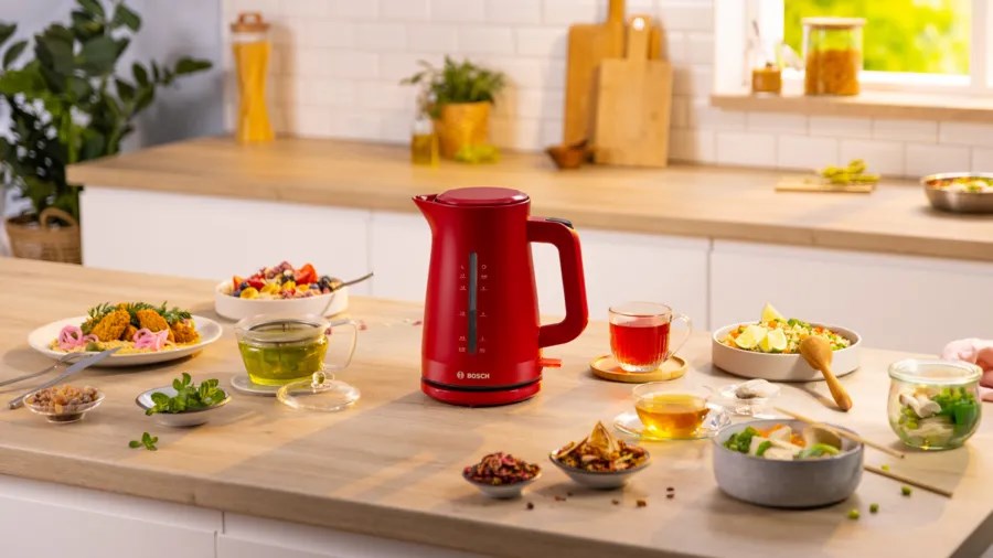 Bosch TWK3M124 electric kettle 1.7 L 2400 W Red