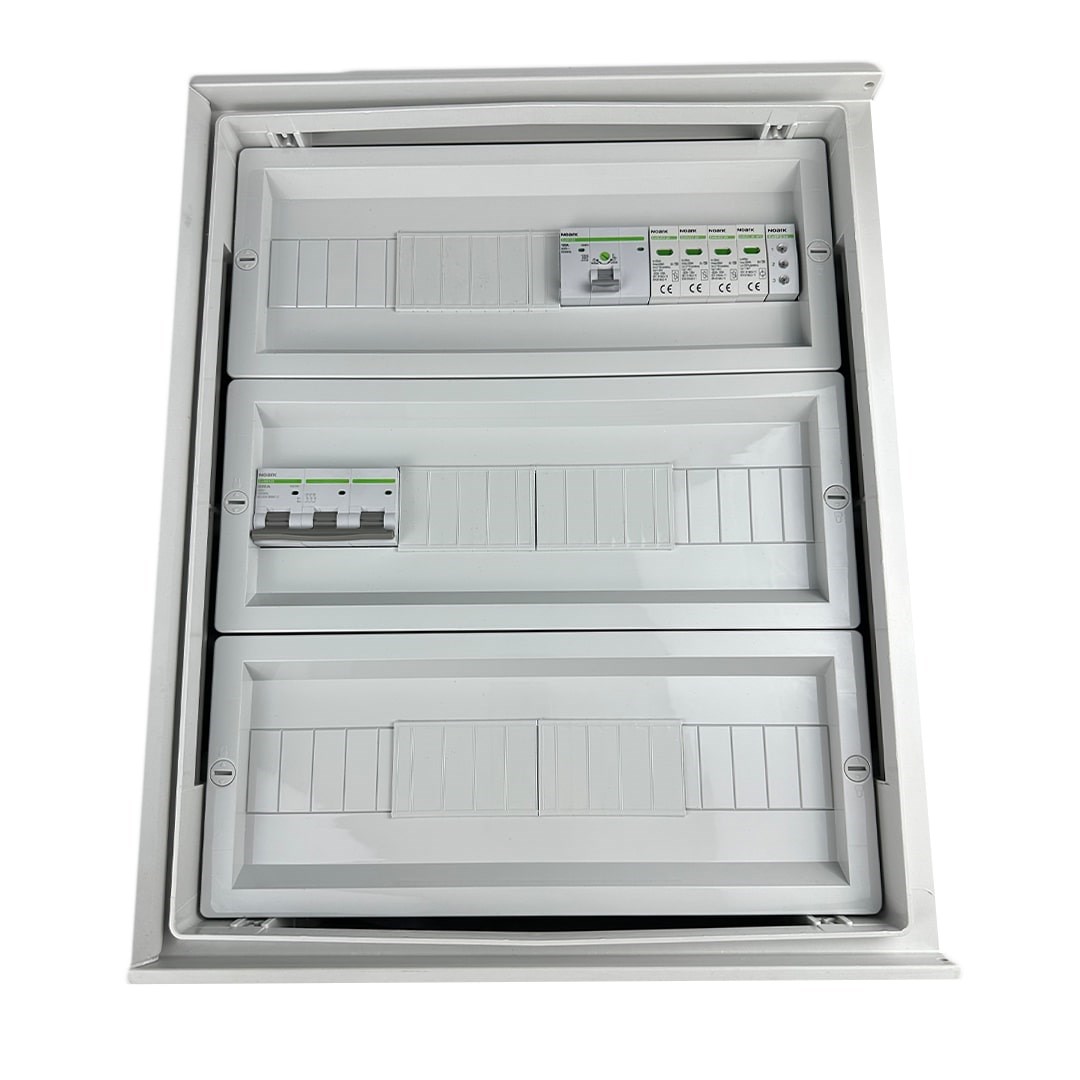Preklopna omara AC EMITTER IP66 z odvodnikom prenapetosti Tip 2, 80A 3F