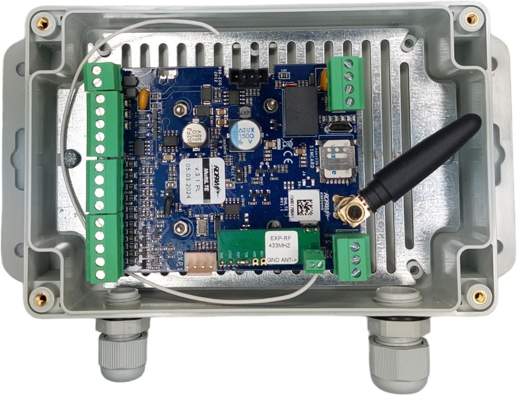 Komplet MultiLTE-RF/AT-GSM-MINI90 z napajalnikom