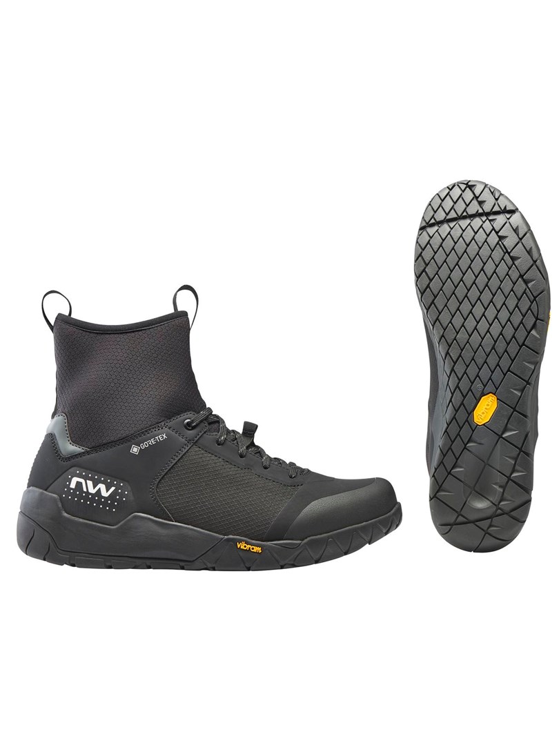 Kolesarski čevlji NORTHWAVE Multicross Mid Gtx