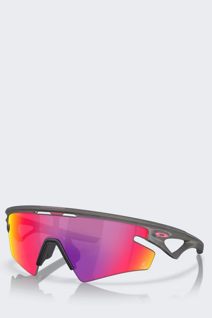 Kolesarska očala Oakley Sphaera Slash, sivo dimljeno/Prizm Road