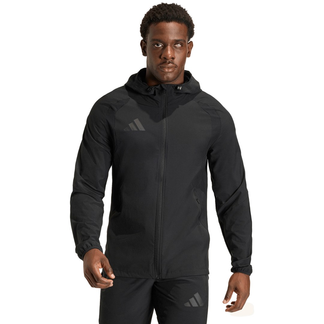 Moška jakna adidas Tiro 26 Travel Windbreaker, črna