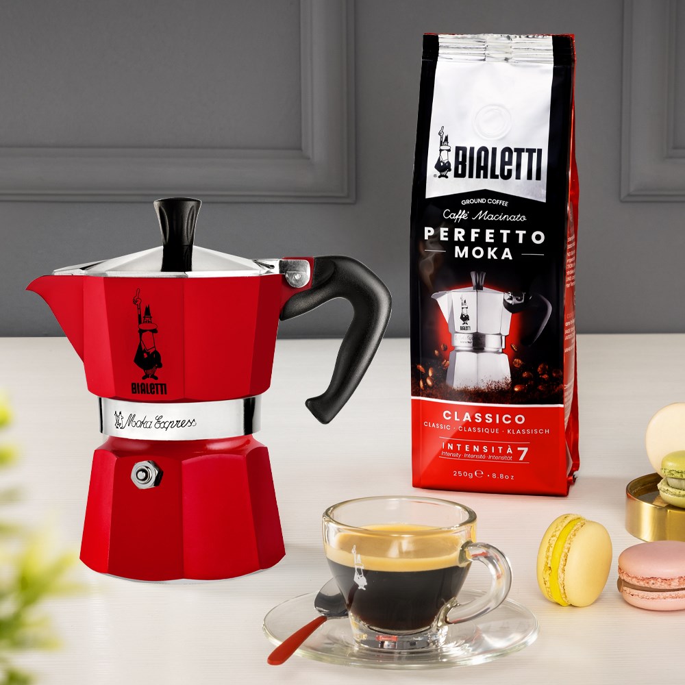 Bialetti Moka Express kavni avtomat, rdeč, 3 skodelice