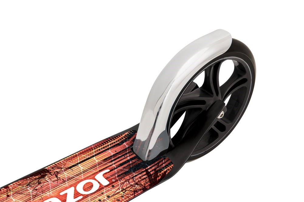 Zložljiv skiro RZO A5 Lux, aluminij, črn