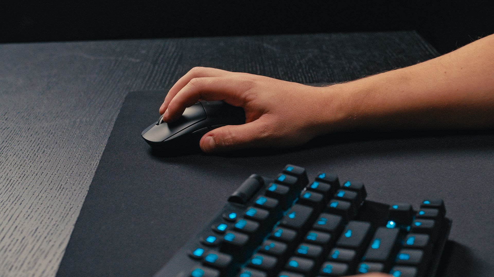 Logitech G PRO X brezžična gaming miška, optična, 32000 DPI