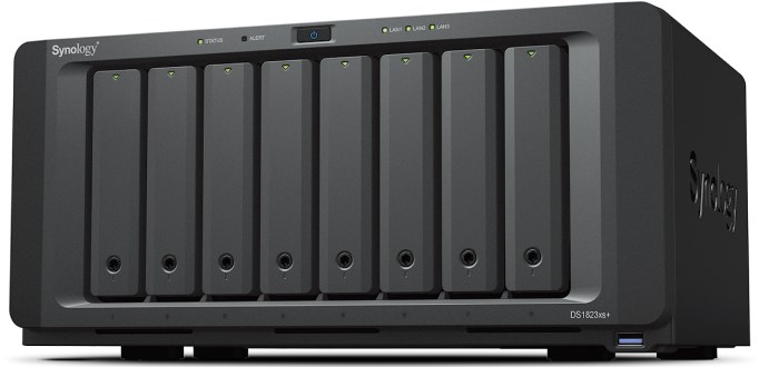 Synology DiskStation DS1823XS+ NAS/krātuves serveris Tornis