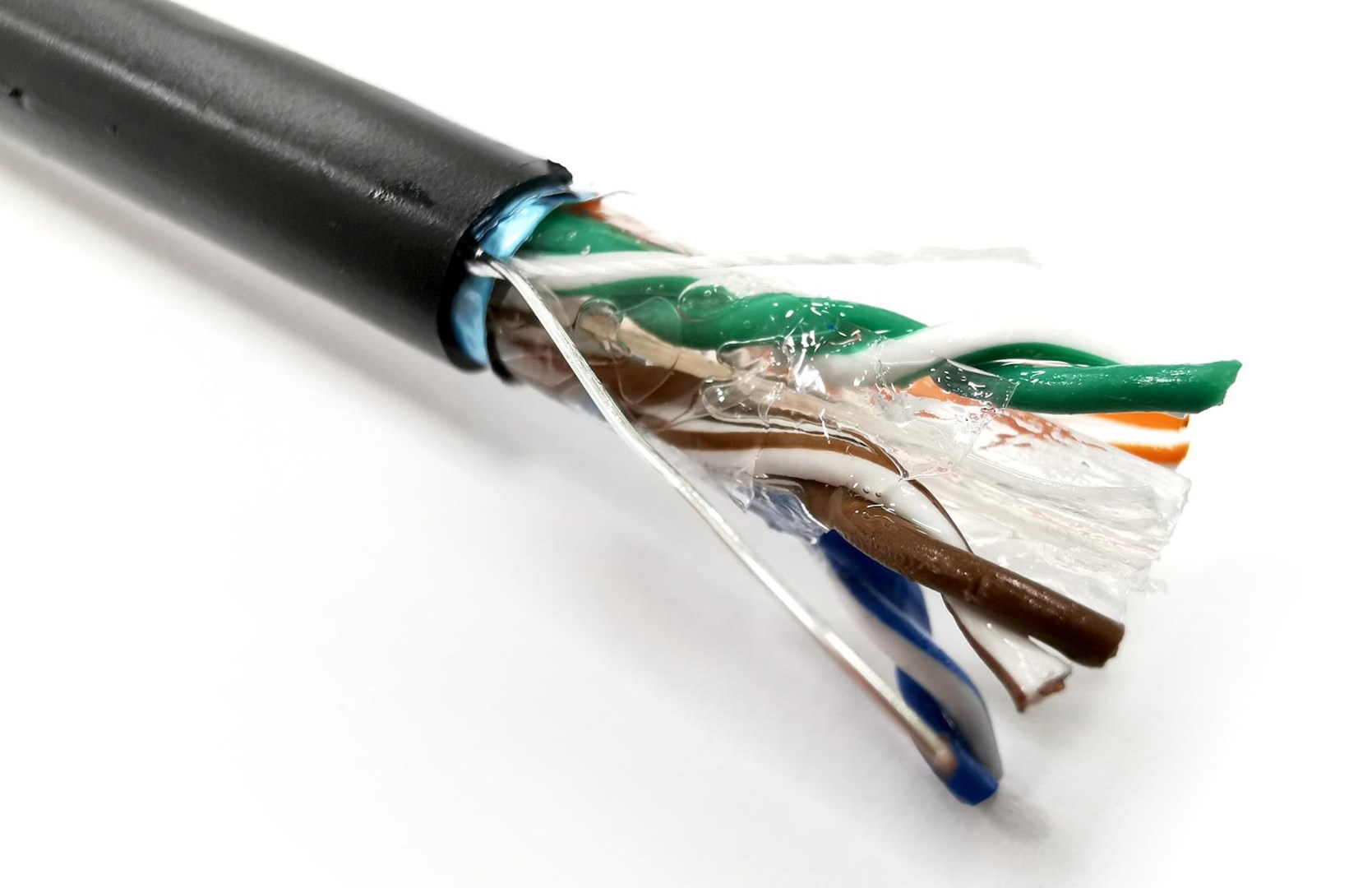 External Gelled Installation Cable DIGITUS cat.6, F/UTP, AWG 23/1, PE, 305m, Black, Reel External Gelled Installation Cable DIGITUS cat.6, F/UTP, AWG 23/1, PE, 305m, Black, Reel