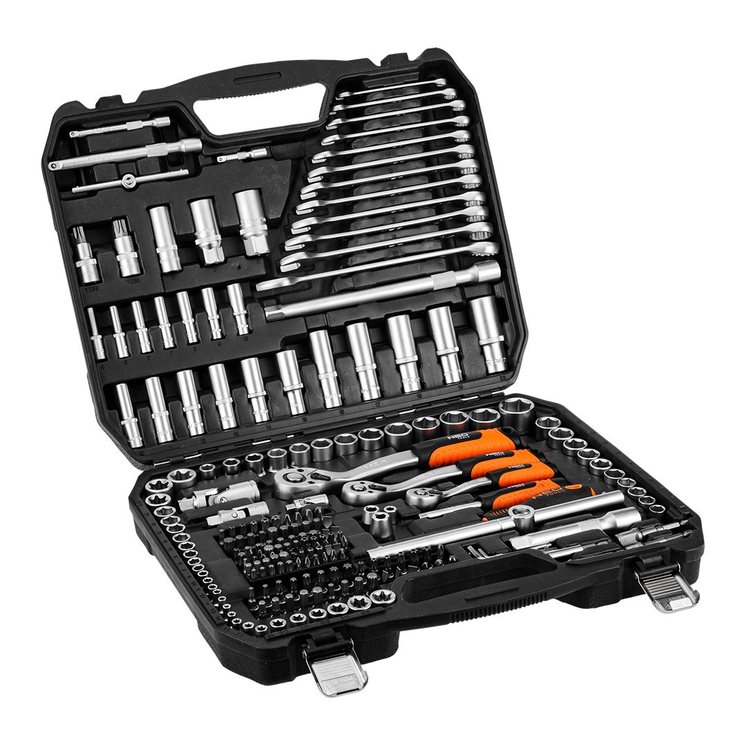 Socket wrench set 1/2", 3/8", 1/4", 220 pcs. Socket wrench set 1/2", 3/8", 1/4", 220 pcs.