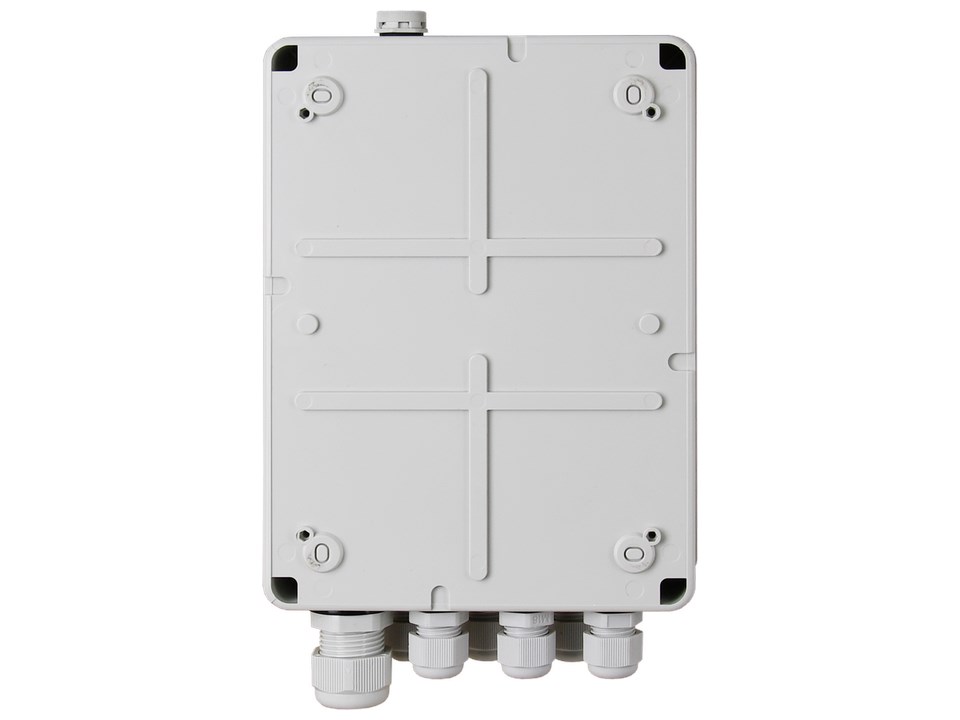 6-port S64H switch with power supply for 4 IP cameras in hermetic housing 6-port S64H switch with power supply for 4 IP cameras in hermetic housing