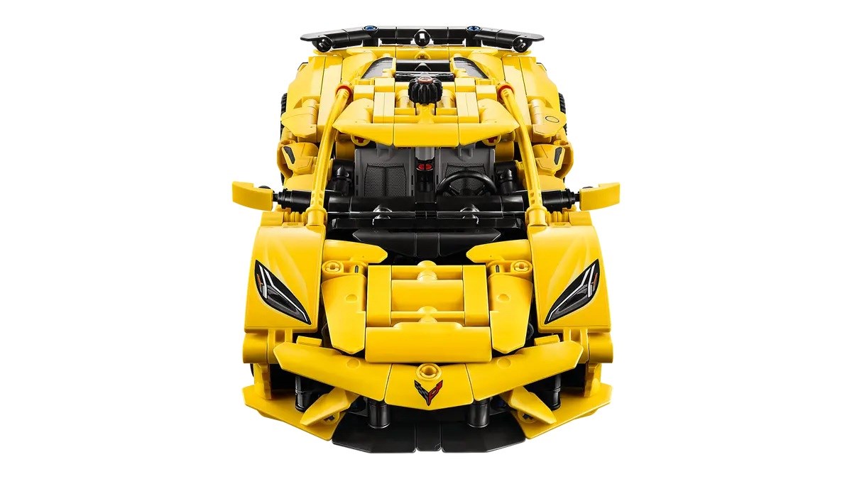 LEGO TECHNIC 42205 Chevrolet Corvette Stingray LEGO TECHNIC 42205 Chevrolet Corvette Stingray
