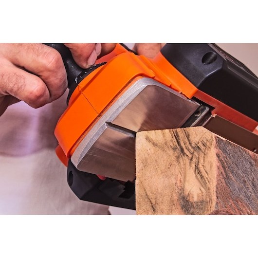 Black & Decker BEW712-QS power hand planer Orange 710 W Black & Decker BEW712-QS power hand planer Orange 710 W