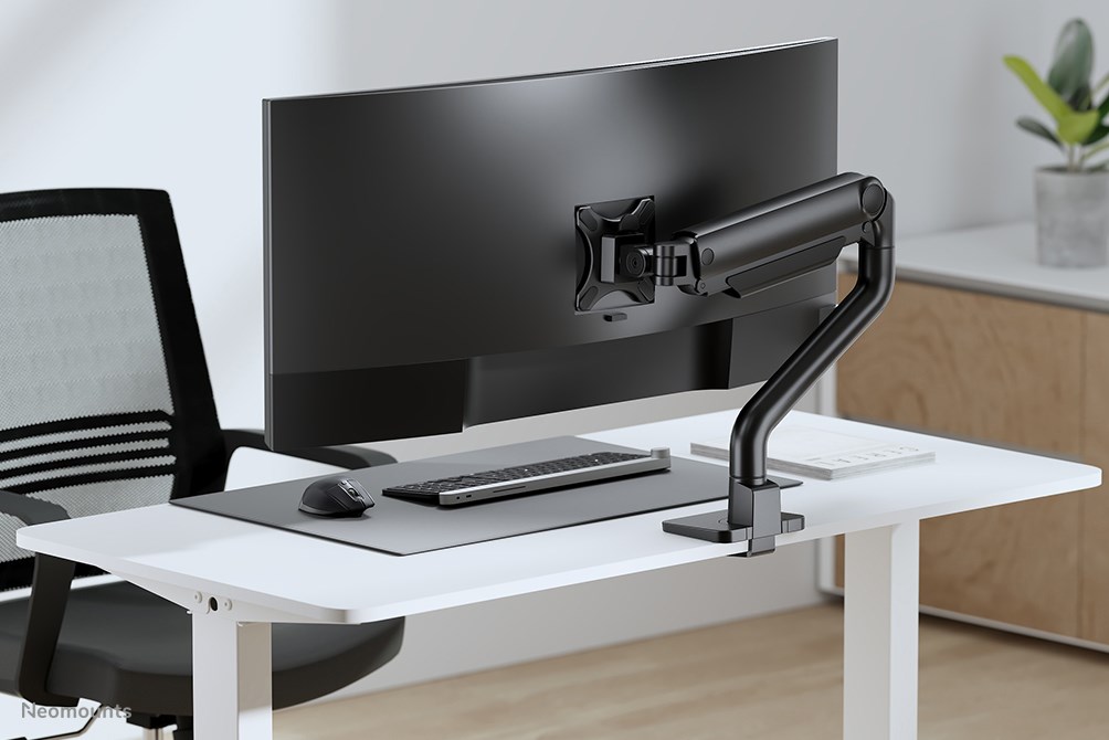 Neomounts DS70S-950BL1 Monitor arm 17-49" - gas spring - Topfix - 180°-stop Neomounts DS70S-950BL1 Monitor arm 17-49" - gas spring - Topfix - 180°-stop