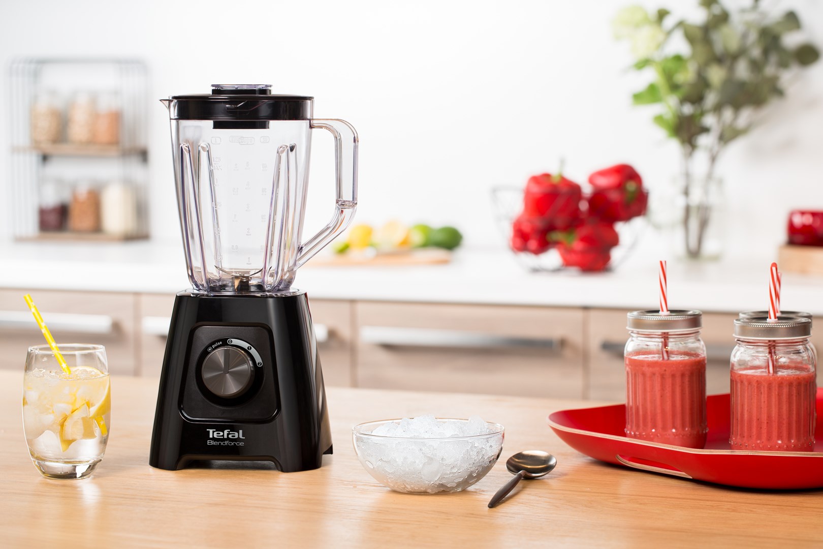 Tefal BlendForce II BL4208 blender 1.25 L Tabletop blender 600 W Black Tefal BlendForce II BL4208 blender 1.25 L Tabletop blender 600 W Black