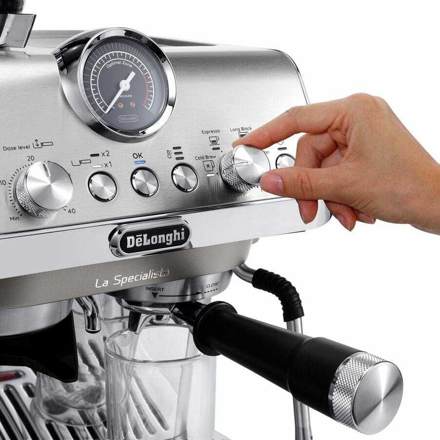 De’Longhi La Specialista Arte Compact Manual Bean to Cup coffee machine with Cold Brew De’Longhi La Specialista Arte Compact Manual Bean to Cup coffee machine with Cold Brew