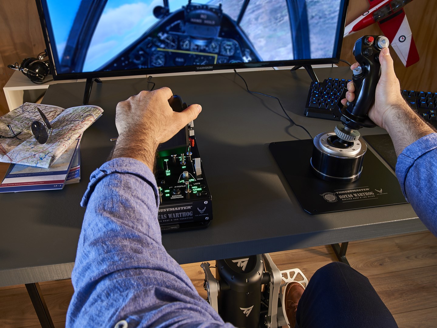 Thrustmaster TPR Rudder Black, Silver USB Flight Sim Analogue PC Thrustmaster TPR Rudder Black, Silver USB Flight Sim Analogue PC