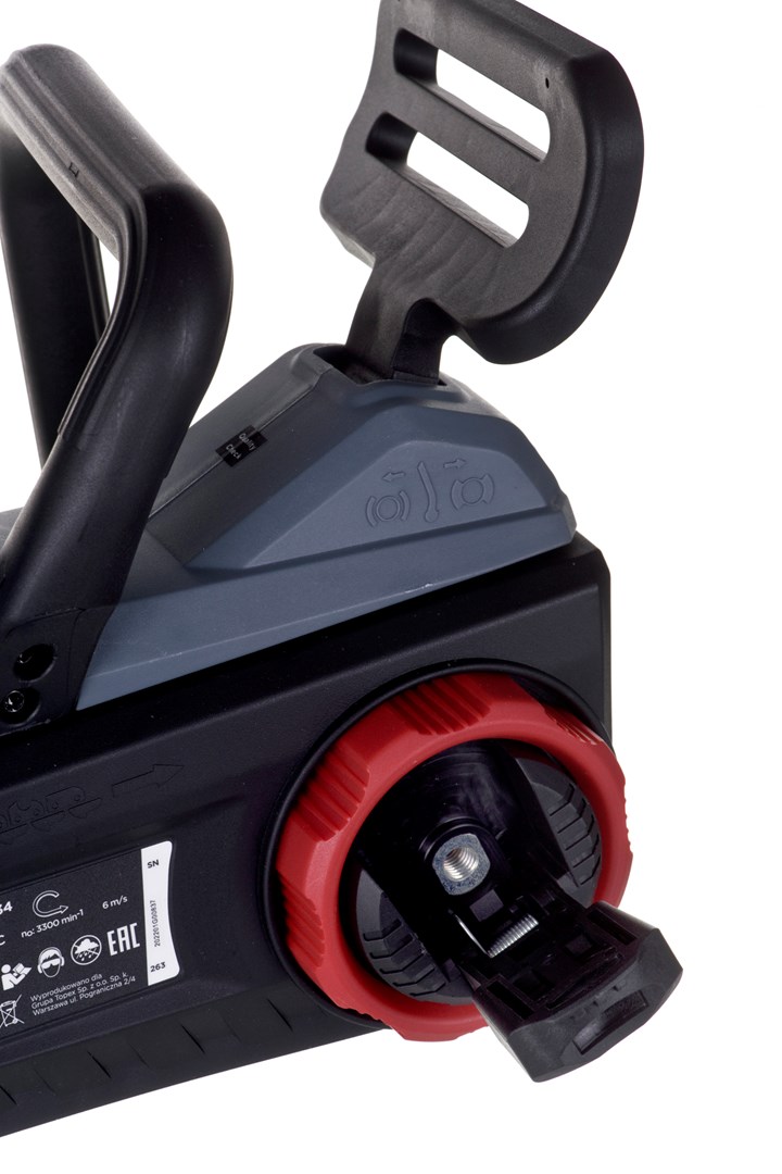 Cordless chainsaw 250 mm Graphite ENERGY+ 18 V Cordless chainsaw 250 mm Graphite ENERGY+ 18 V