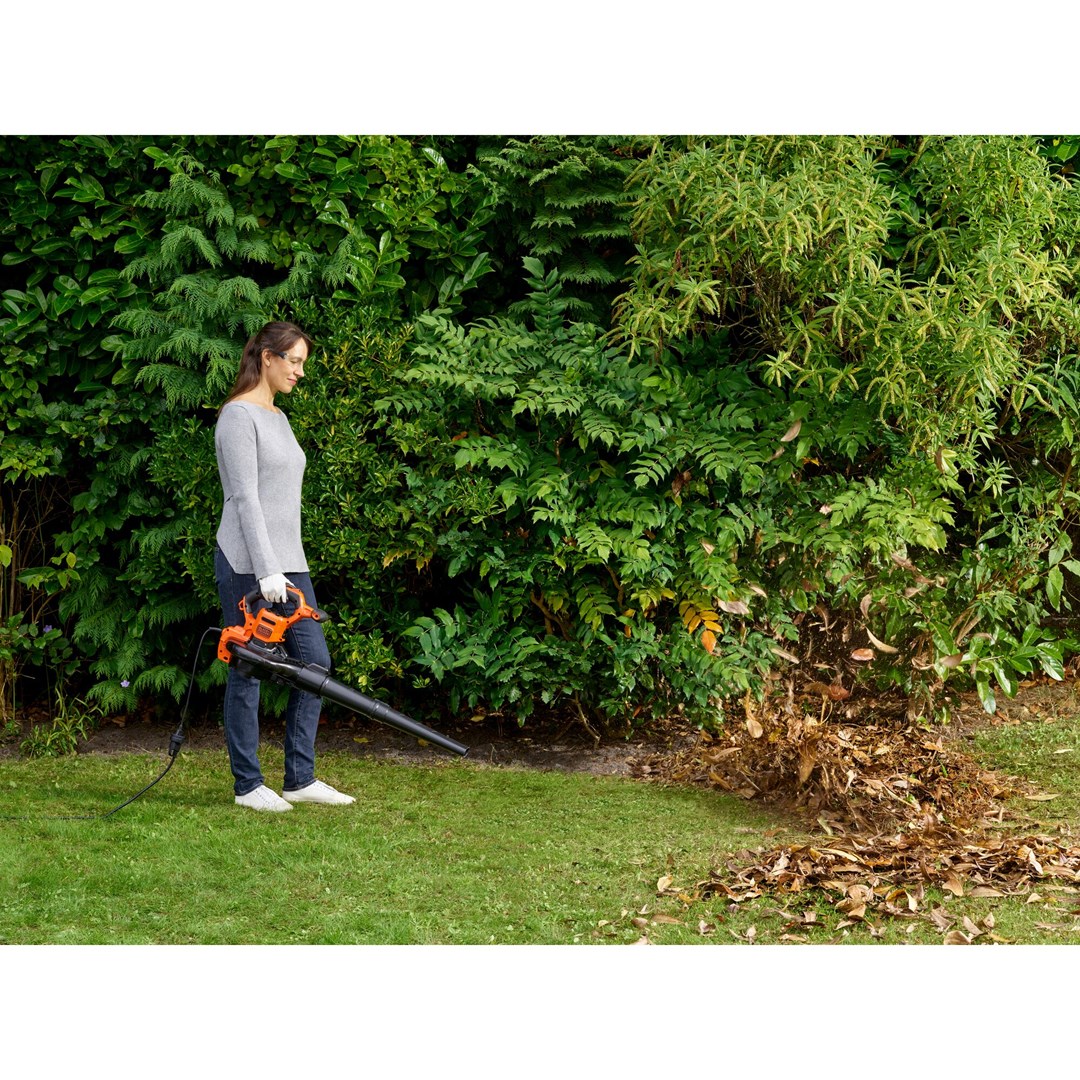 Black & Decker BEBLV301-QS leaf blower 3000 W Black & Decker BEBLV301-QS leaf blower 3000 W