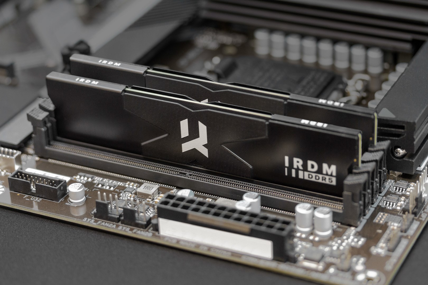 Goodram IRDM DDR5 IR-6800D564L34S/32GDC memory module 32 GB 2 x 16 GB 6800 MHz Goodram IRDM DDR5 IR-6800D564L34S/32GDC memory module 32 GB 2 x 16 GB 6800 MHz