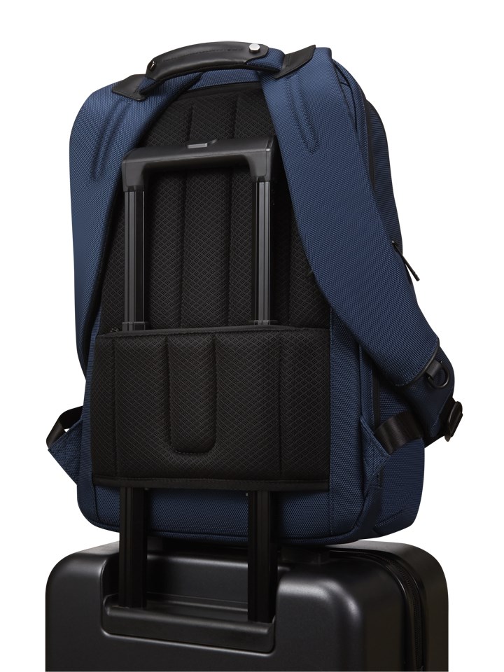 Lenovo ThinkPad Executive 16" 40.6 cm (16") Backpack Navy Lenovo ThinkPad Executive 16" 40.6 cm (16") Backpack Navy
