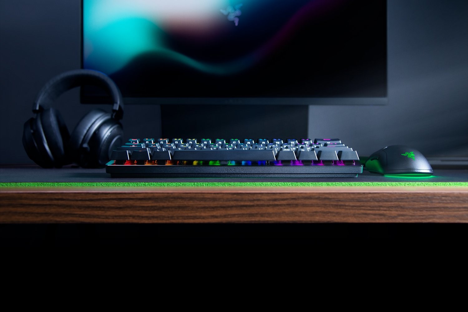 Razer Huntsman Mini 60% Gaming keyboard Opto-Mechanical Purple Switch RGB LED light NORD Wired Razer Huntsman Mini 60% Gaming keyboard Opto-Mechanical Purple Switch RGB LED light NORD Wired