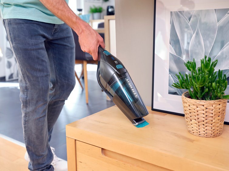 Leifheit Rotaro PowerVac 2in1 20V Bagless Black, Blue Leifheit Rotaro PowerVac 2in1 20V Bagless Black, Blue