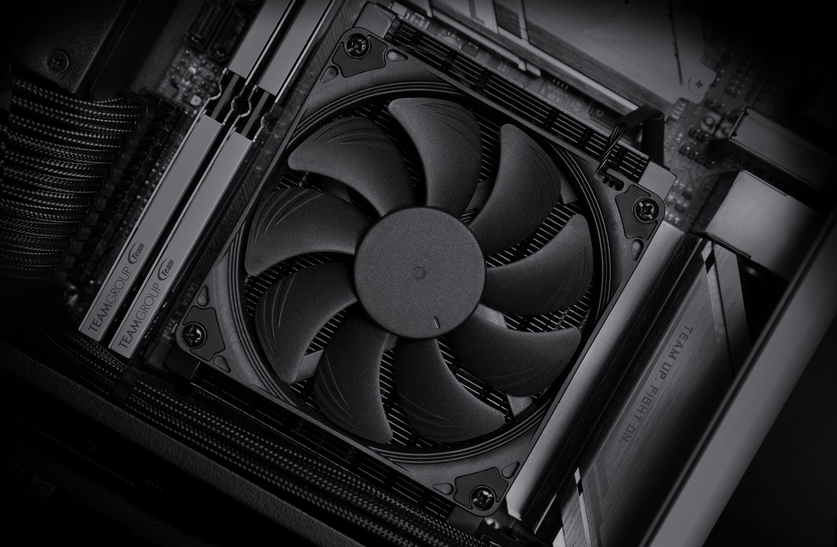 Noctua NH-L9a-AM4 chromax.black Processor Cooler 9.2 cm Noctua NH-L9a-AM4 chromax.black Processor Cooler 9.2 cm