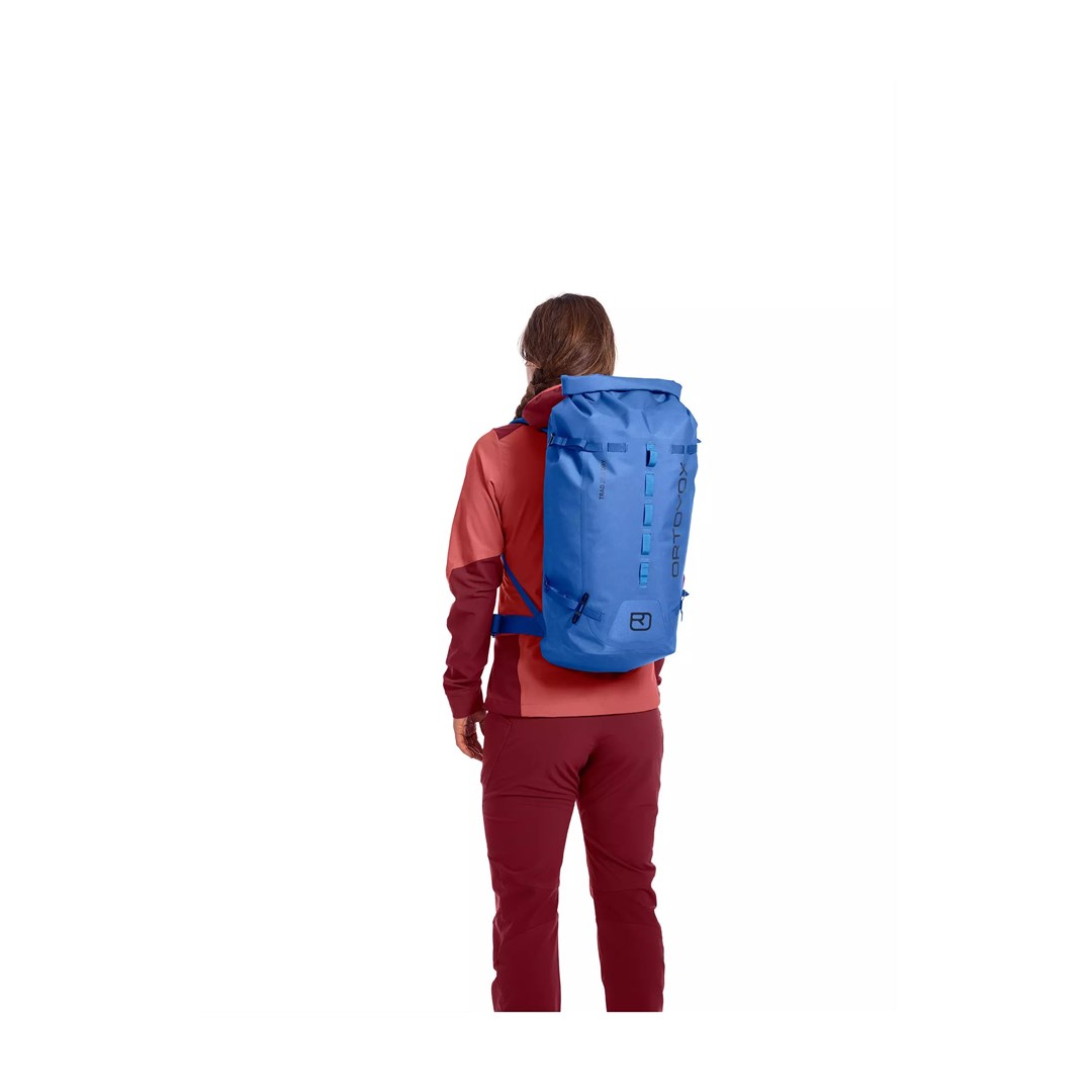 ORTOVOX TRAD 28 S DRY 28 L Blue ORTOVOX TRAD 28 S DRY 28 L Blue