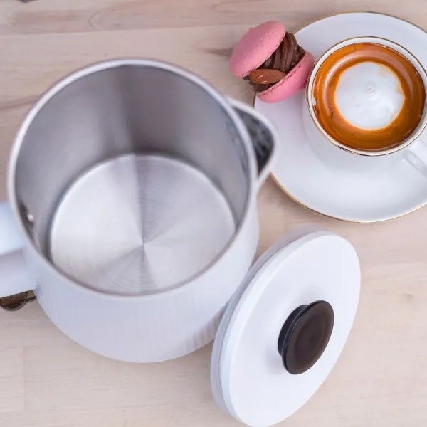 MPM MCZ-115 electric kettle 1.5 L 1800 W White MPM MCZ-115 electric kettle 1.5 L 1800 W White