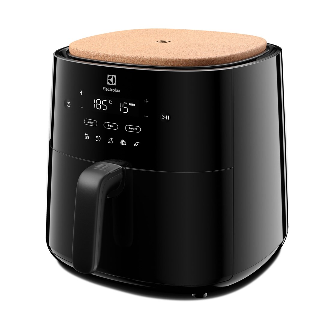 Electrolux EAF5B Single 5 L Stand-alone 1500 W Hot air fryer Black Electrolux EAF5B Single 5 L Stand-alone 1500 W Hot air fryer Black