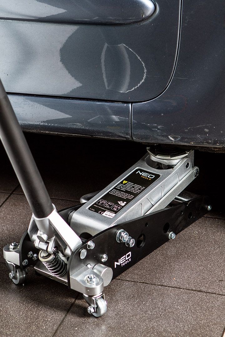 NEO tools 11-730 vehicle jack/stand NEO tools 11-730 vehicle jack/stand