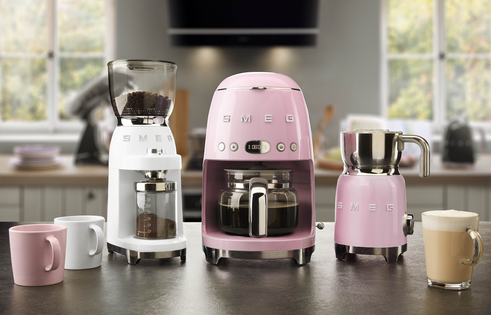 Smeg 50's Style Drip Filter Coffee Machine DCF02PKEU Pink Smeg 50's Style Drip Filter Coffee Machine DCF02PKEU Pink