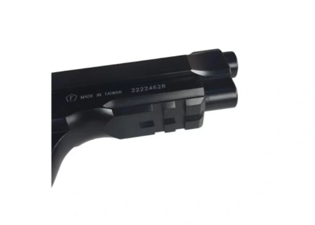 Air rifle pistol Ranger M92 Full Auto Blowback Kal.4.5 BBS 18-shots KWC Air rifle pistol Ranger M92 Full Auto Blowback Kal.4.5 BBS 18-shots KWC