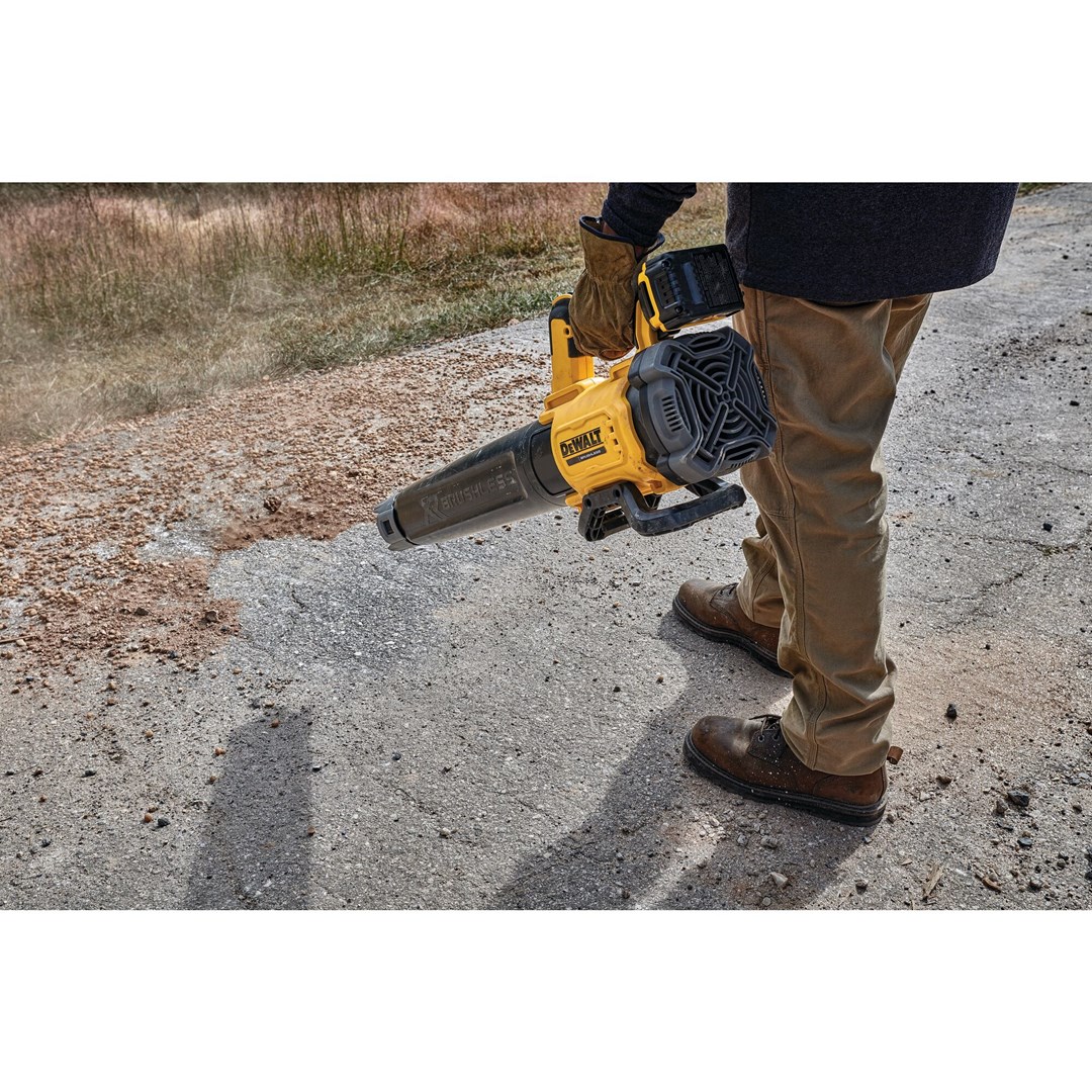 DeWALT DCMBL562N-XJ leaf blower DeWALT DCMBL562N-XJ leaf blower