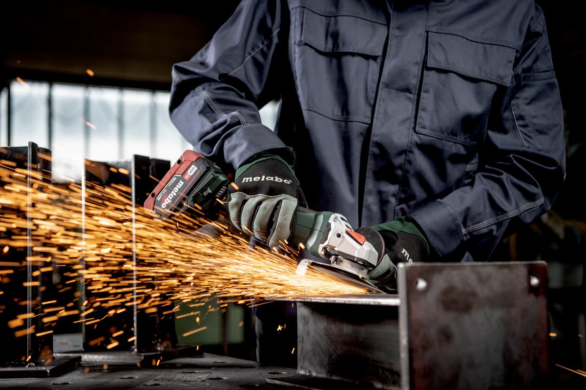 Metabo 613052510 angle grinder 12.5 cm 10000 RPM 2.5 kg Metabo 613052510 angle grinder 12.5 cm 10000 RPM 2.5 kg