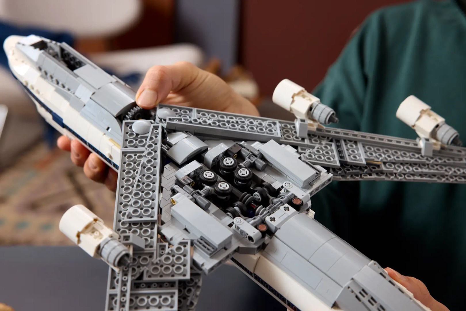 LEGO ICONS 10360 Shuttle Carrier Aircraft LEGO ICONS 10360 Shuttle Carrier Aircraft