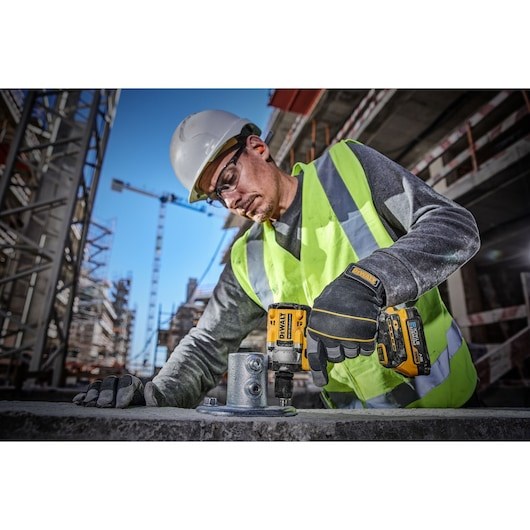 DeWALT DCF921E2T-QW power screwdriver/impact driver 2500 RPM DeWALT DCF921E2T-QW power screwdriver/impact driver 2500 RPM