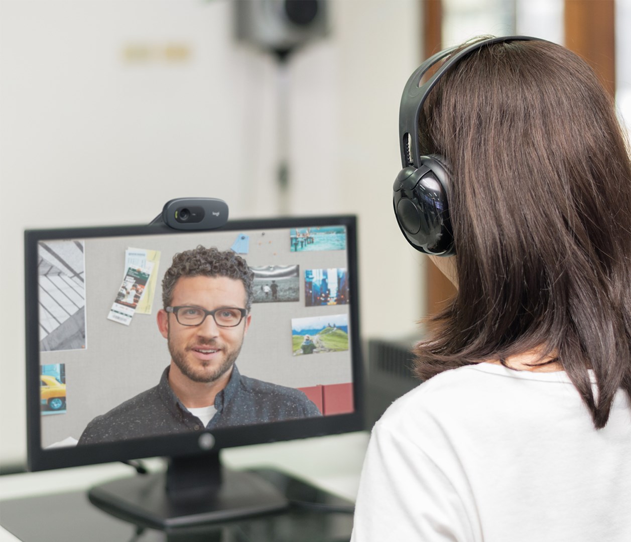Logitech C505 HD Webcam Logitech C505 HD Webcam