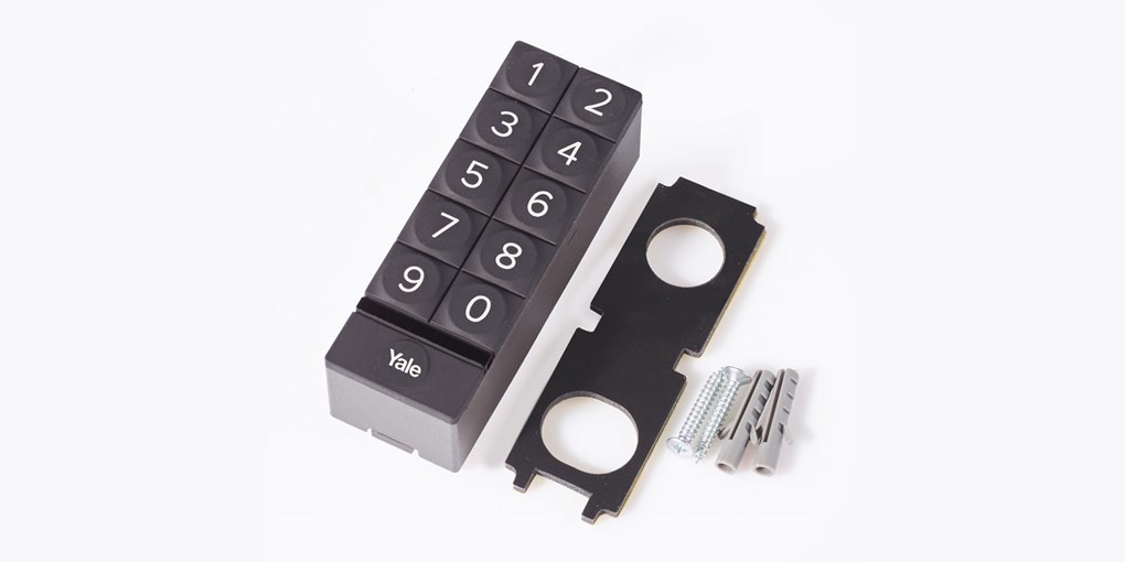 Yale 05/301000/BL numeric keypad Bluetooth Black Yale 05/301000/BL numeric keypad Bluetooth Black