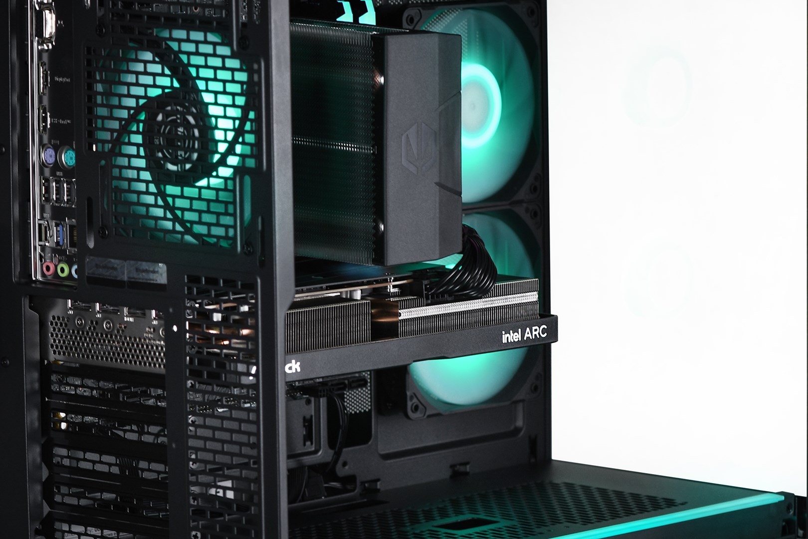 Actina 5901443387954 PC Intel® Core™ i5 i5-12400F 32 GB DDR4-SDRAM 1 TB SSD Intel Arc A580 Midi Tower Black Actina 5901443387954 PC Intel® Core™ i5 i5-12400F 32 GB DDR4-SDRAM 1 TB SSD Intel Arc A580 Midi Tower Black