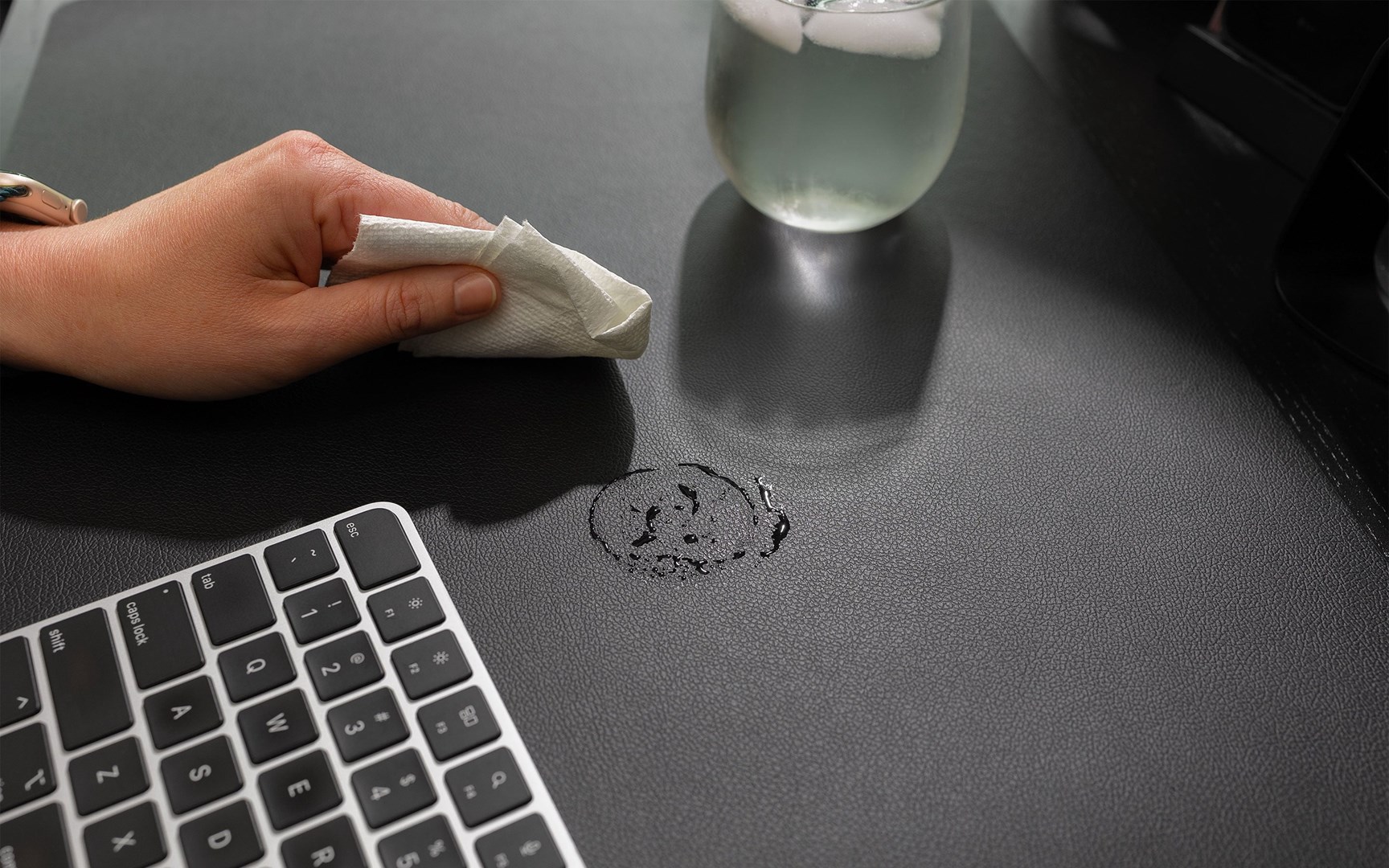 Twelve South TS-2258 mouse pad Gaming mouse pad Black Twelve South TS-2258 mouse pad Gaming mouse pad Black