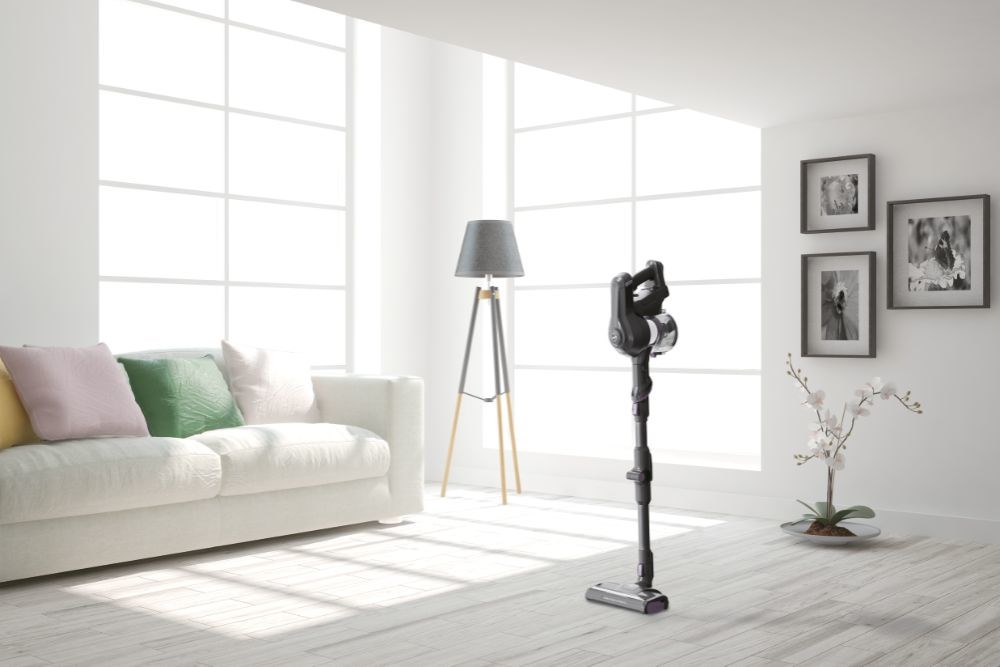 Hoover HF1 HF103X 011 Stick vacuum Battery Dry Fabric Bagless 0.9 L 170 W Titanium Hoover HF1 HF103X 011 Stick vacuum Battery Dry Fabric Bagless 0.9 L 170 W Titanium