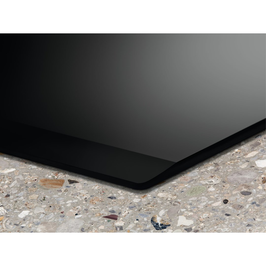 Electrolux EIS62443 Black Built-in 60 cm Zone induction hob 4 zone(s) Electrolux EIS62443 Black Built-in 60 cm Zone induction hob 4 zone(s)