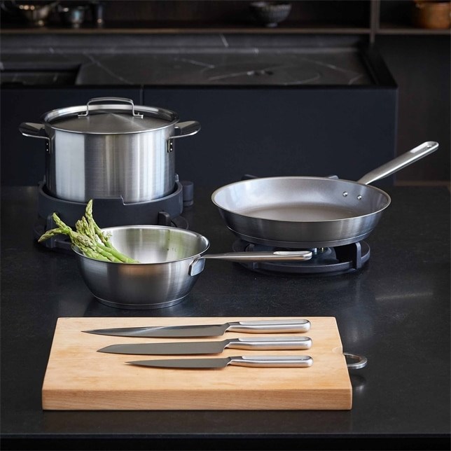 Fiskars All Steel All-purpose pan Round Fiskars All Steel All-purpose pan Round