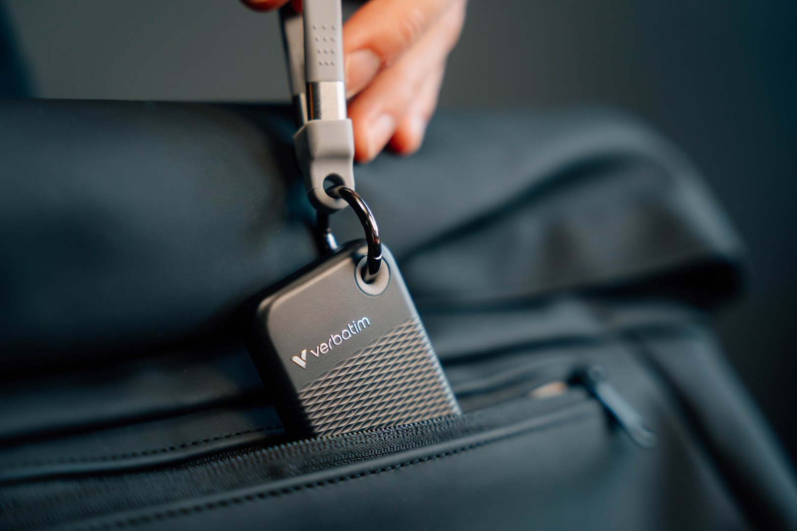 Verbatim Pocket SSD USB 3.2 Gen 2 1TB Black/Grey Verbatim Pocket SSD USB 3.2 Gen 2 1TB Black/Grey