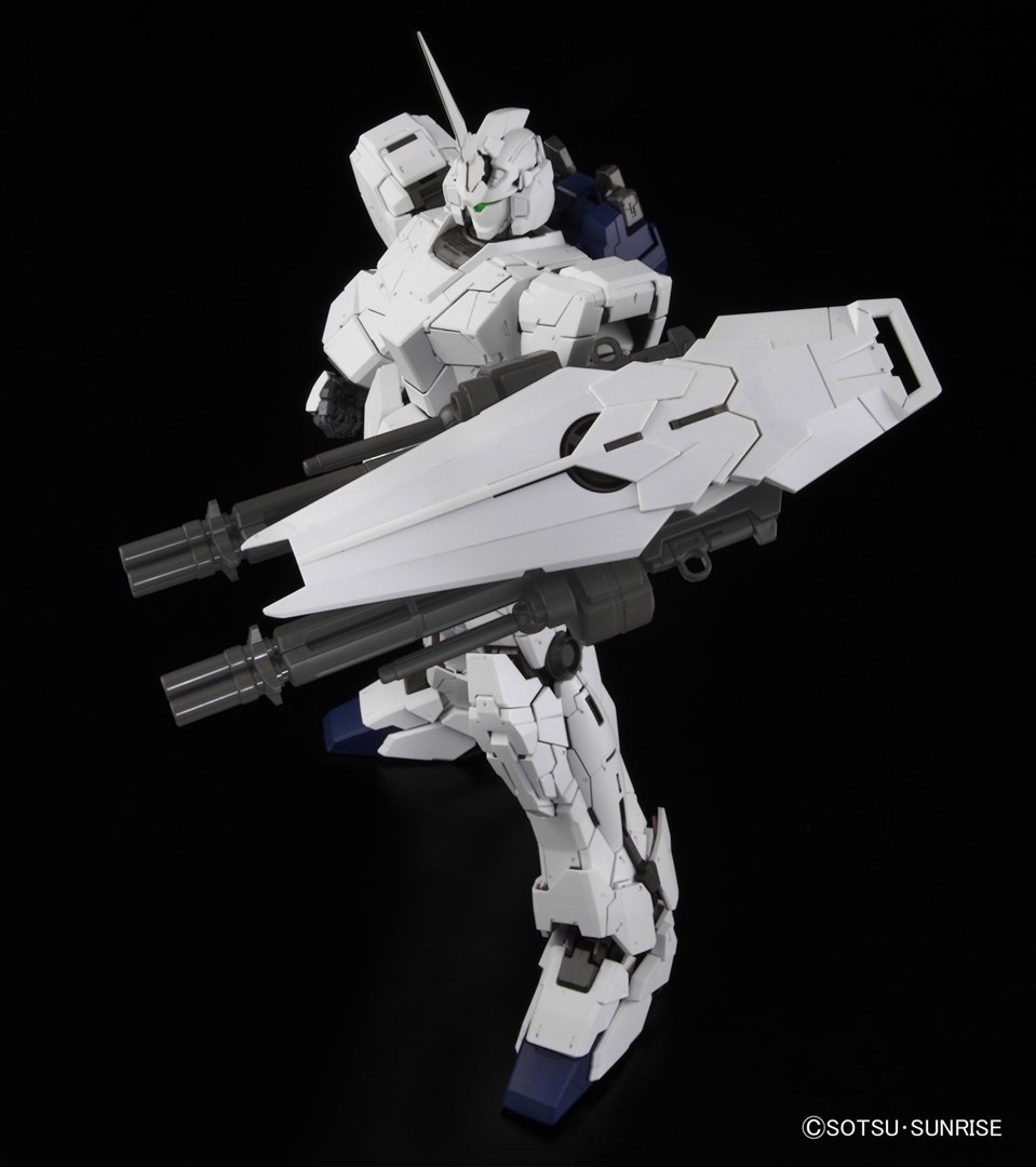 PG 1/60 UNICORN GUNDAM PG 1/60 UNICORN GUNDAM
