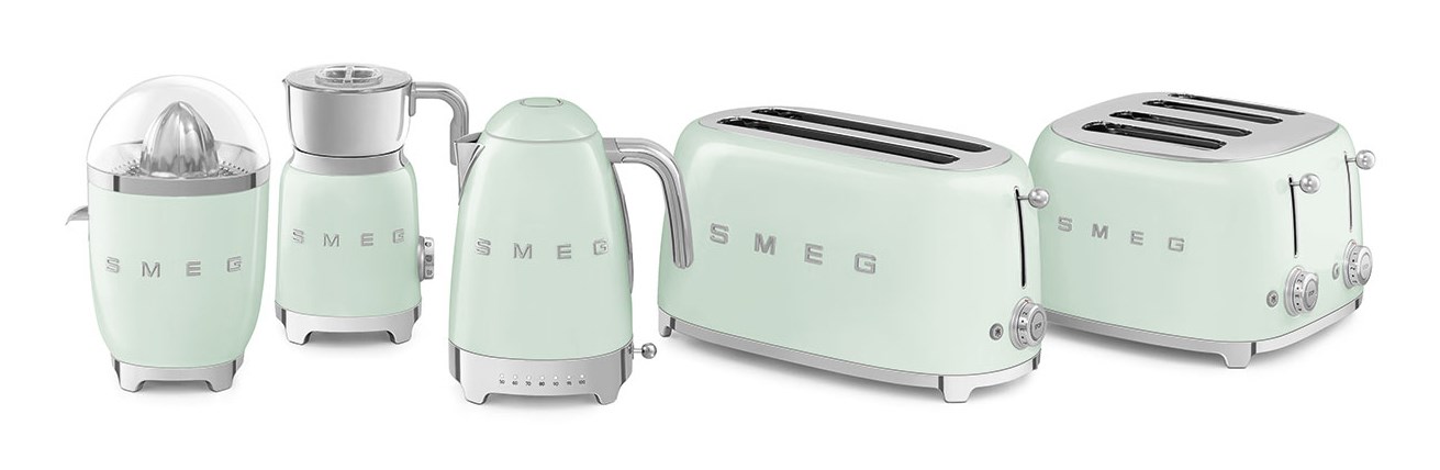 Smeg 50's Style Kettles KLF04PGEU Pastel Green Smeg 50's Style Kettles KLF04PGEU Pastel Green