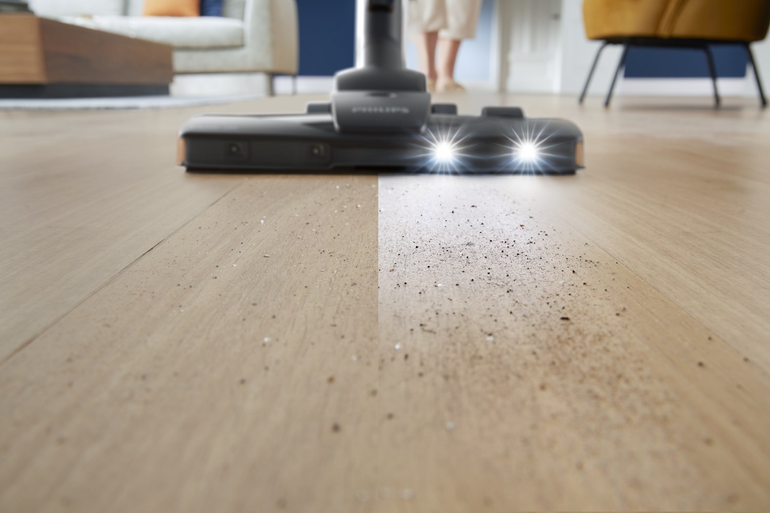 Philips Vacuum cleaner | XD8152/12 | Bagged | Power 900 W | Dust capacity 4 L | Pearl Metal Philips Vacuum cleaner | XD8152/12 | Bagged | Power 900 W | Dust capacity 4 L | Pearl Metal