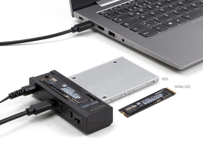 DeLOCK USB Type-C Converter for 1 x M.2 NVMe SSD + 1 x SATA SSD / HDD with Clone Function DeLOCK USB Type-C Converter for 1 x M.2 NVMe SSD + 1 x SATA SSD / HDD with Clone Function